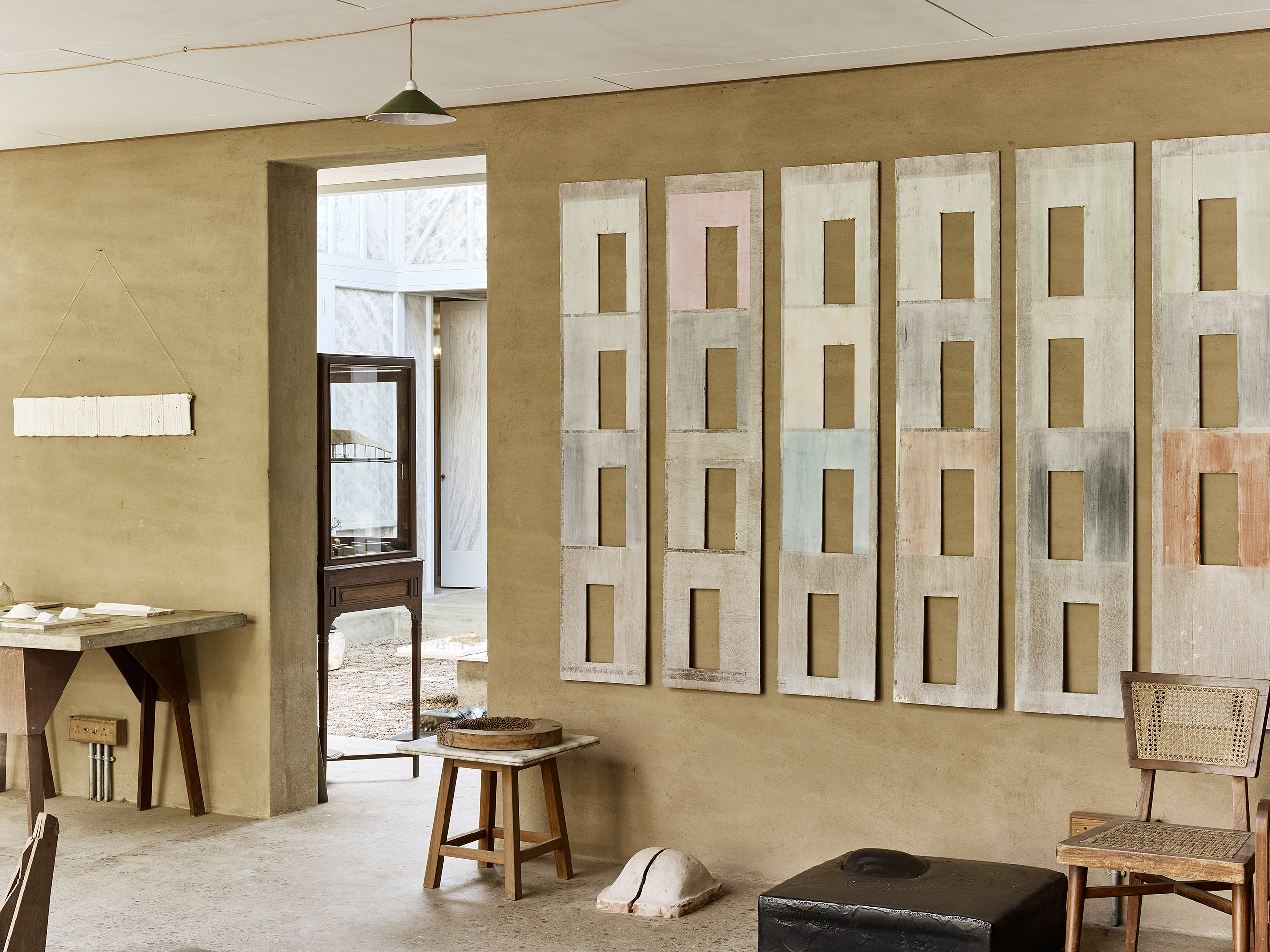 Studio Mumbai, Saat Rasta